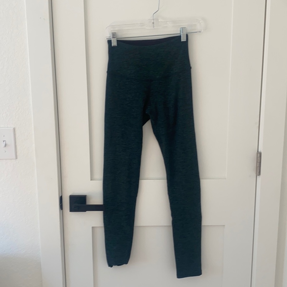 Beyond Yoga Green Leggings Small